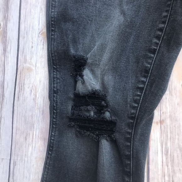 🎈Maurices Jeans🎈 - Picture 3 of 6